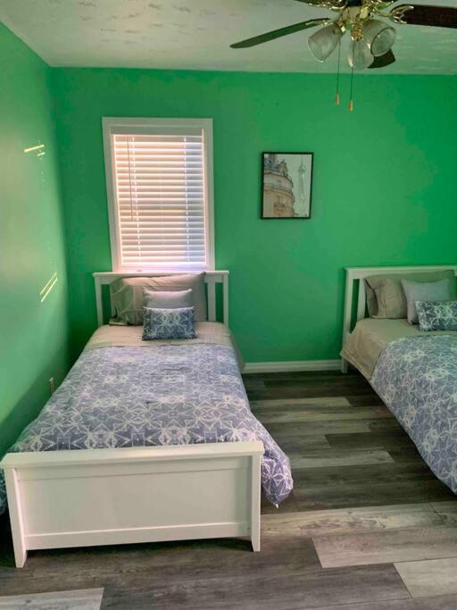 Willa Remodeled House Minutes To Falls Attractions Niagara Falls Zewnętrze zdjęcie