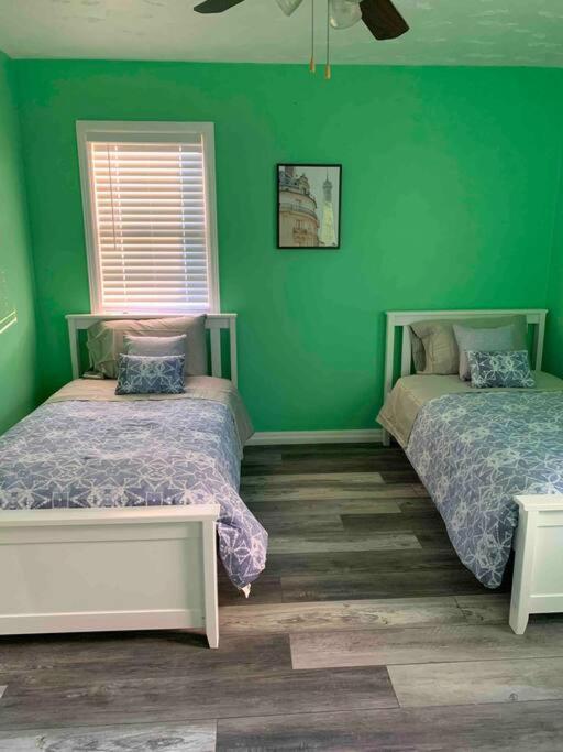 Willa Remodeled House Minutes To Falls Attractions Niagara Falls Zewnętrze zdjęcie